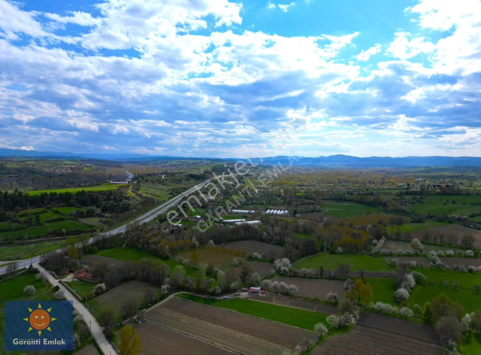 Garanti Emlak'tan, Taşköprü Yolu, Merkeze 10 Km, 3.420 M² Bahçe. - Görsel 17