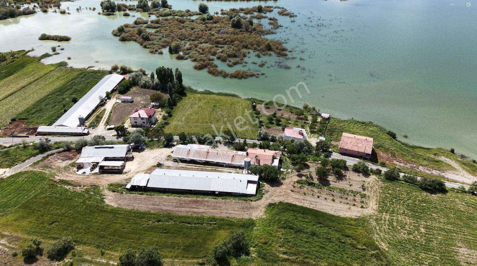 *nova* Harmantepe'de Göle Sıfır 3.662m2 Satılık Sulu Tarla - Görsel 14