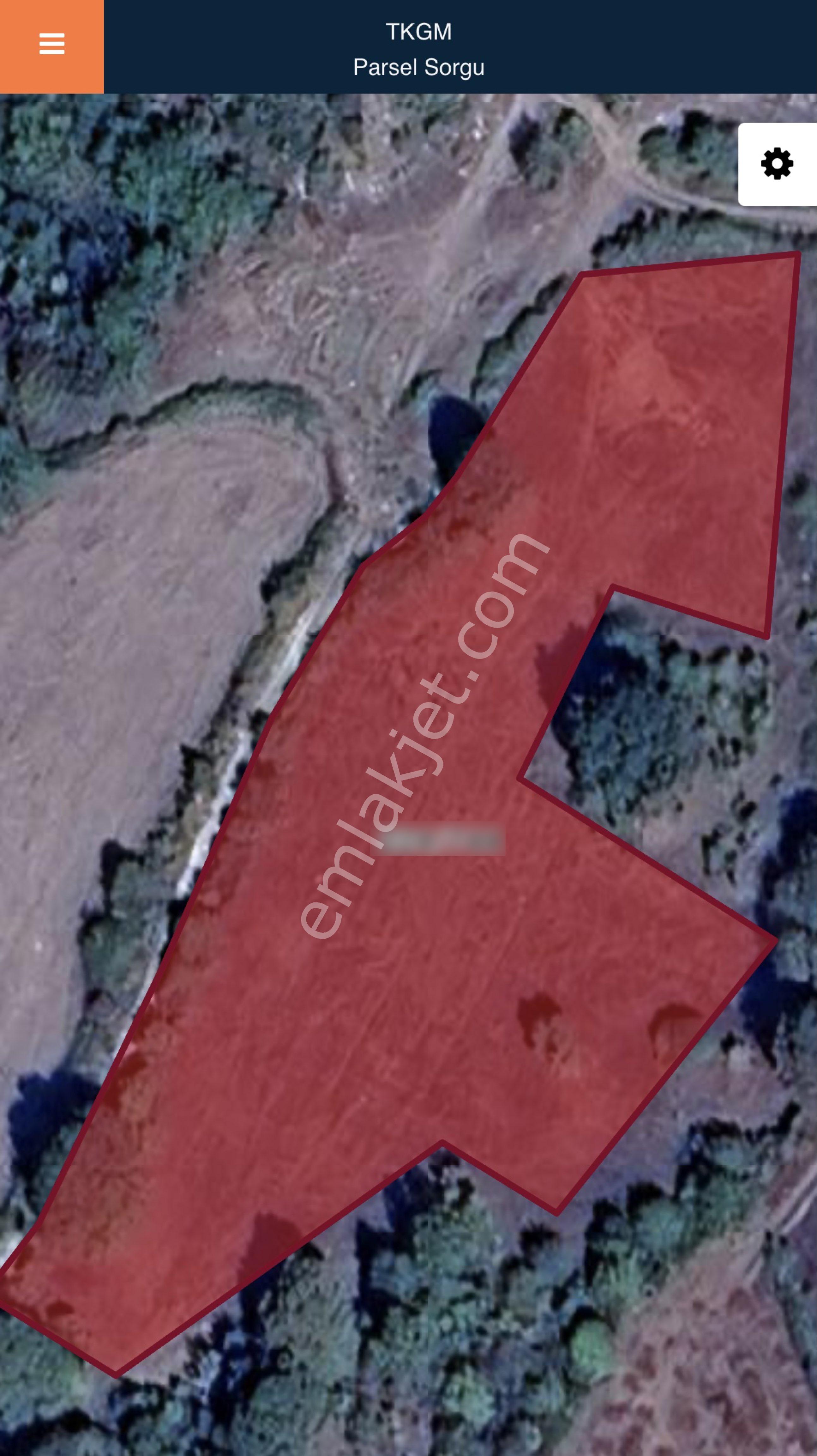 Balcity - Kepsut Yaylabaşın'da Resmi Yola Cepheli Satılık 4.901 M² Tarla