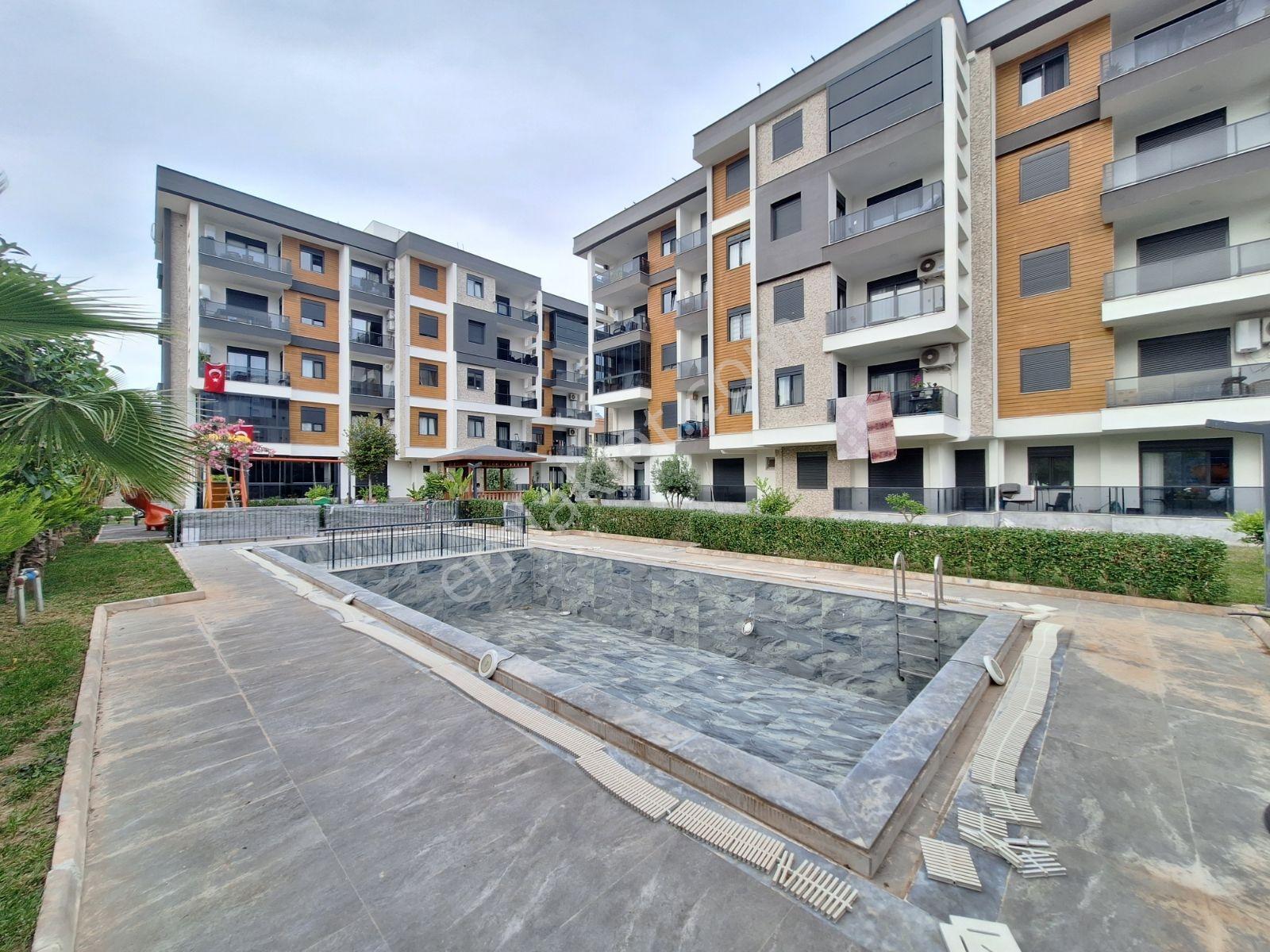 Kepez Şelalede Havuzlu Lüx Site 2+1 3 Cepheli - Görsel 20