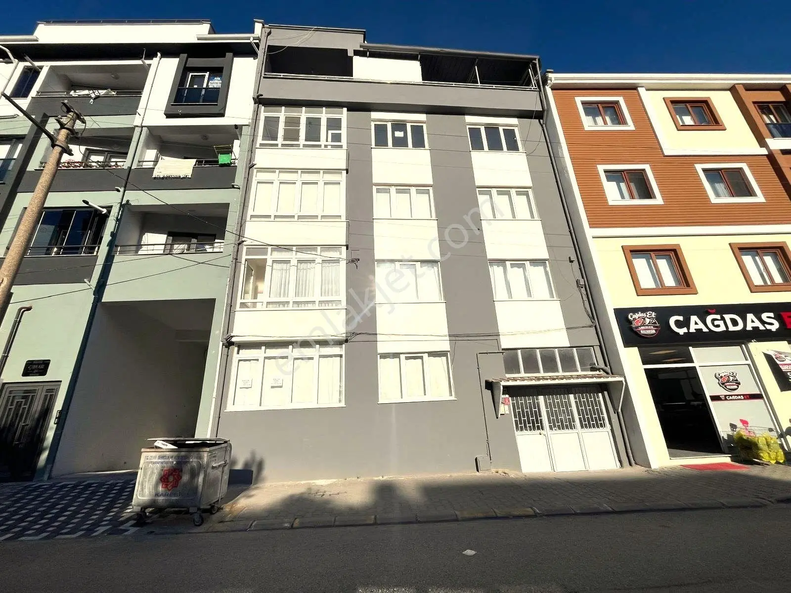 C21 Bal'dan Kayabey Mah.'de Merkezi Konumda Kiralık 3+1 Daire