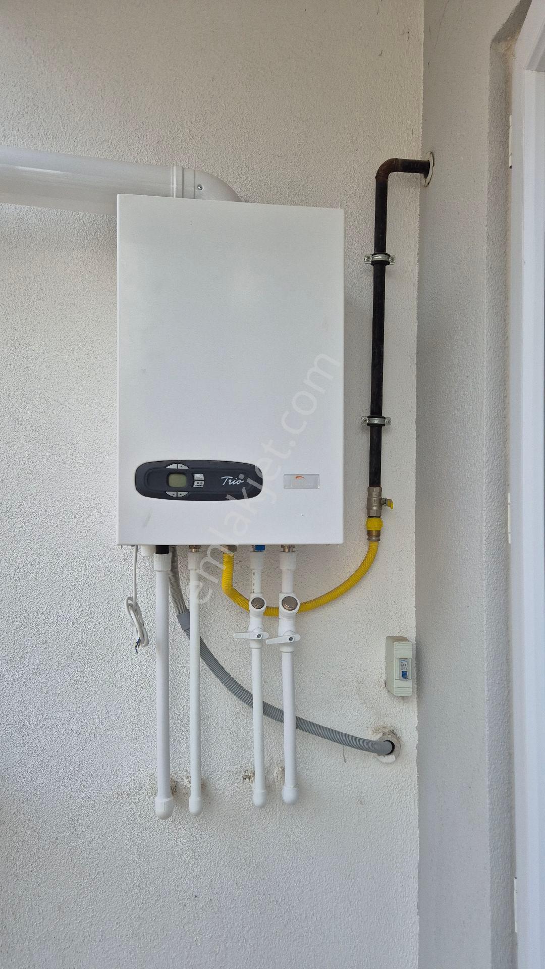 Cumhuriyet Mah.kiralık 1+1 - Görsel 22