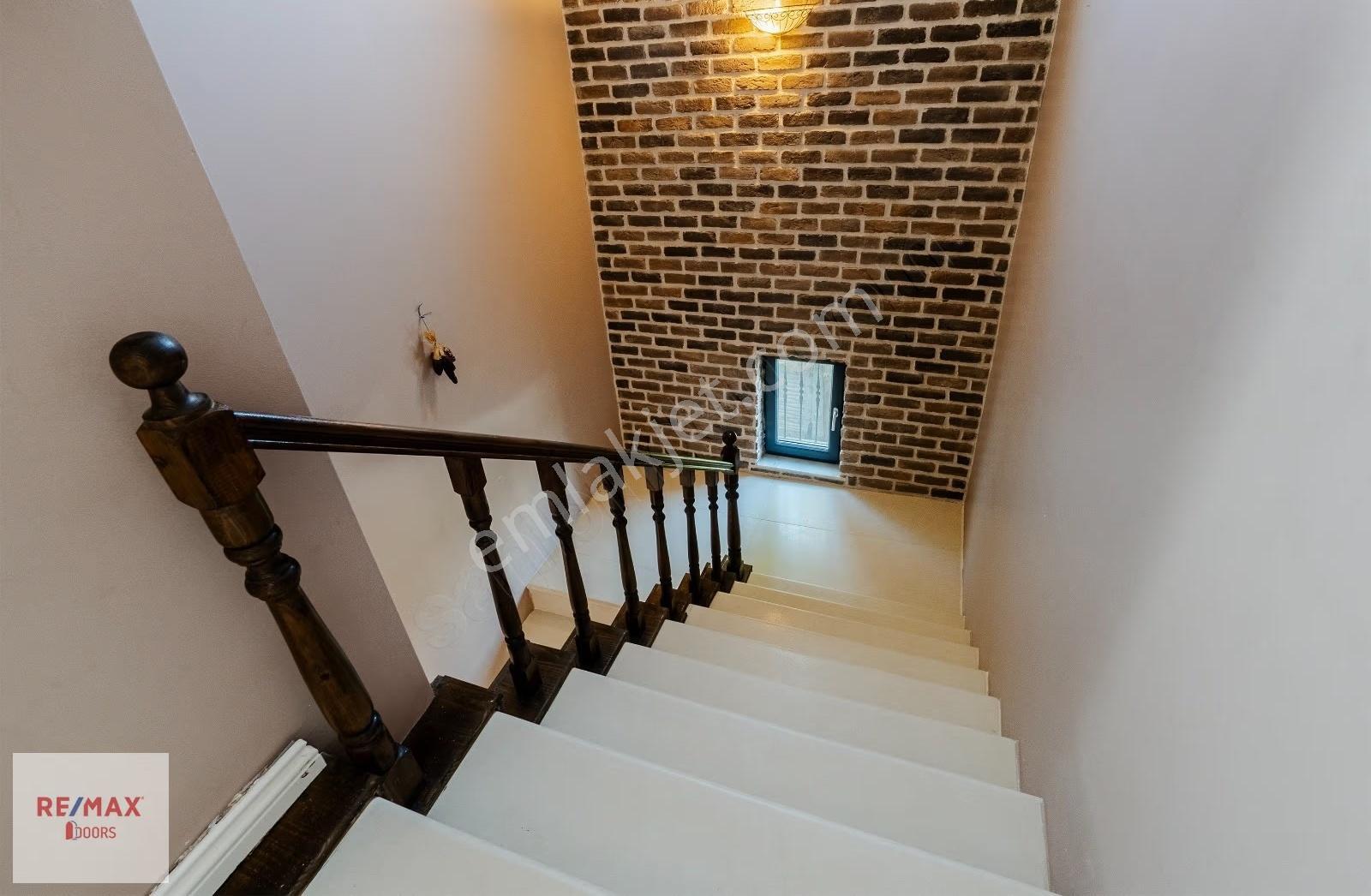 Döşemealtı Yalınlıda Yaşamın Kapılarını Aralayan Müstakil Villa! - Görsel 11