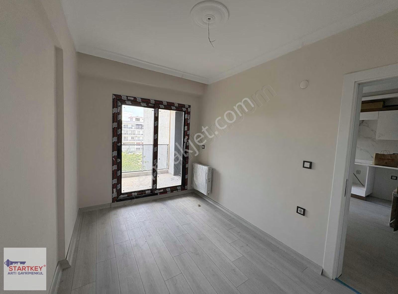 Seyrek Kafeler Ve Üni Yürüme Mesafesi 1+1 Kiralık Sıfır Daire - Görsel 30