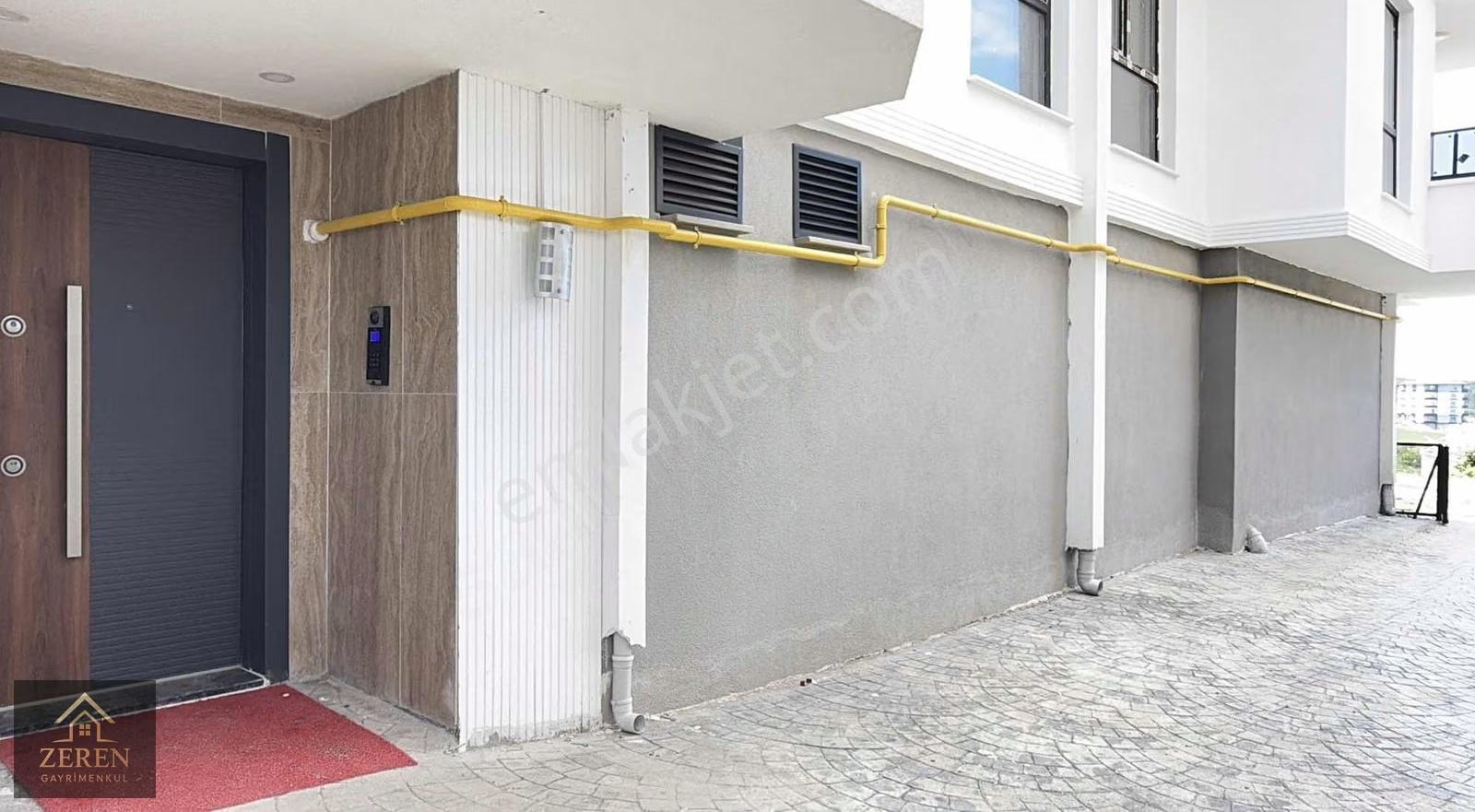Sahile Yakın, Muhteşem Manzaralı Modern 1+1 - Görsel 10