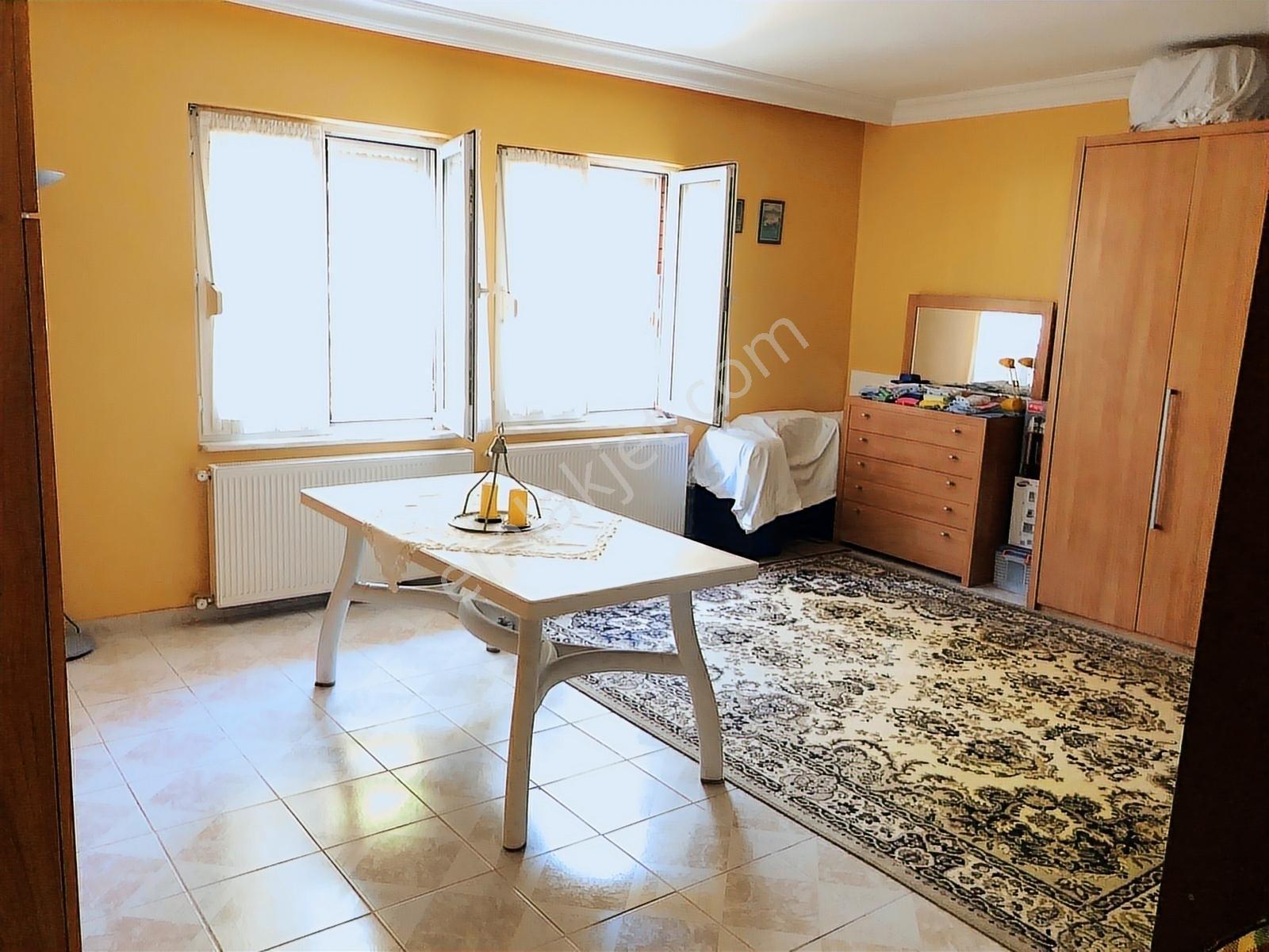 Silivri Klassis Bölgesinde Özel Yapım Satılık Villa-malikane - Görsel 11