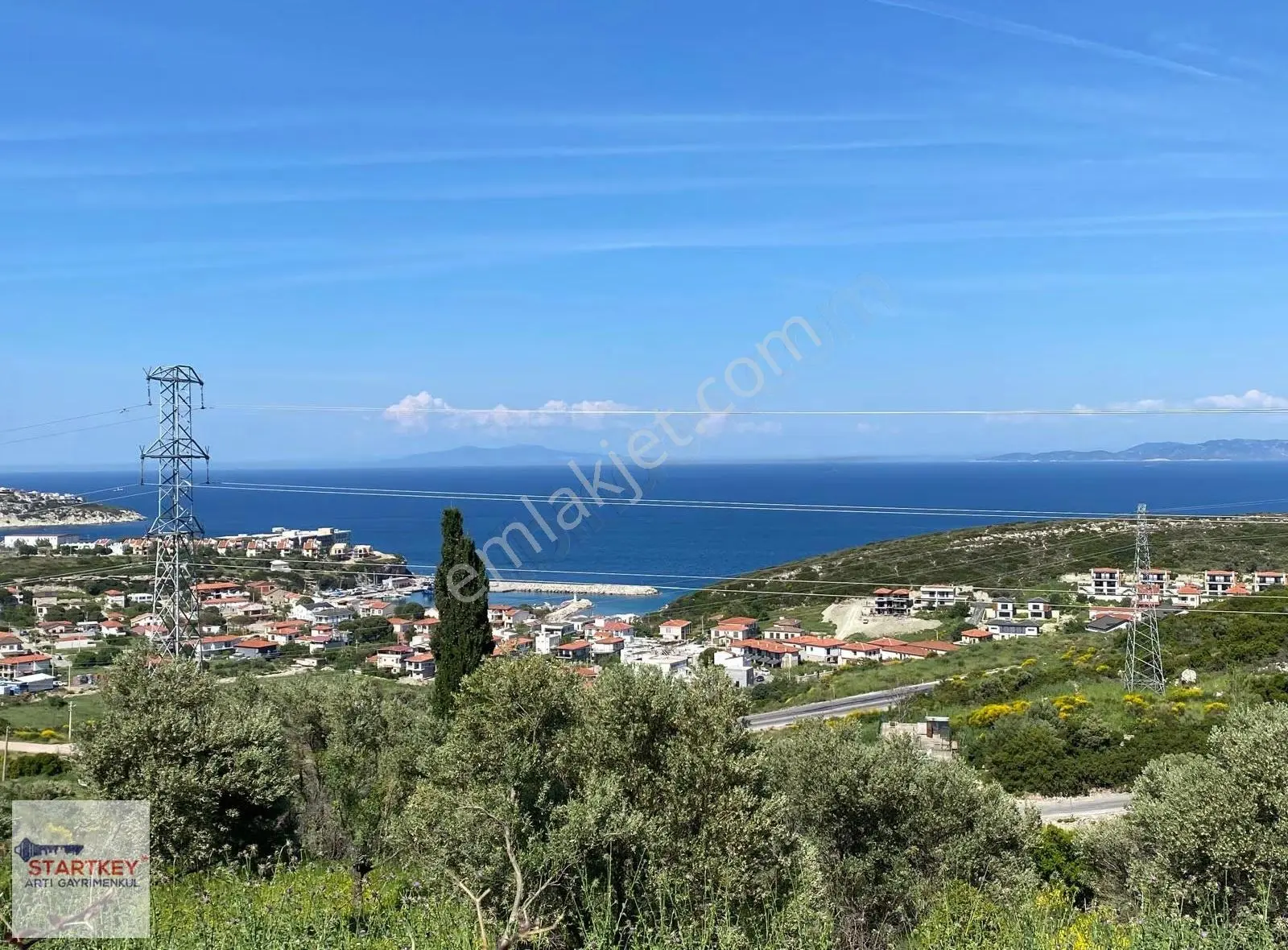 Karaburun Saip'te Deniz Manzaralı Müştemilatlı Satılık Taş Ev - Görsel 4