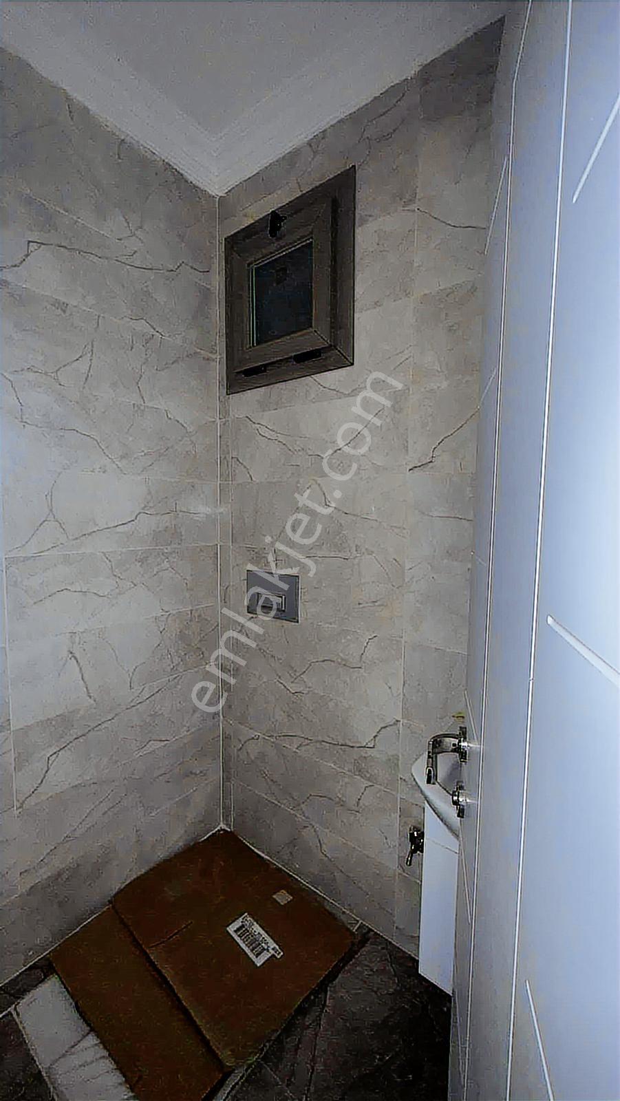 Silivri Hayat Bir Evleri Kiralık Giriş Kat 3+1 Daire - Görsel 15