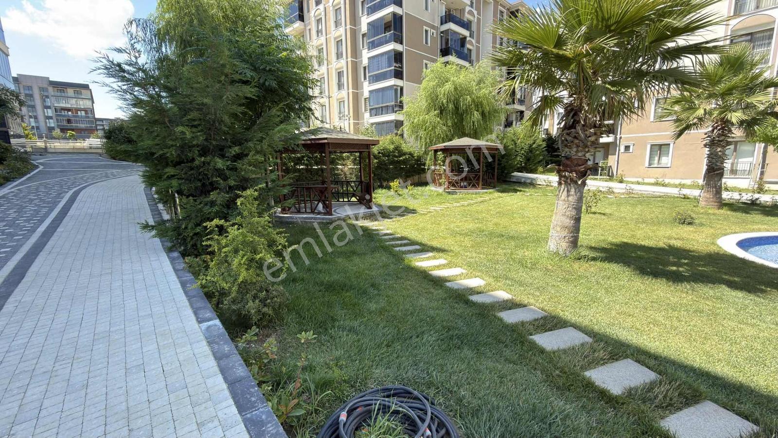 Silivri Hayat Bir Evleri Kiralık Giriş Kat 3+1 Daire - Görsel 7