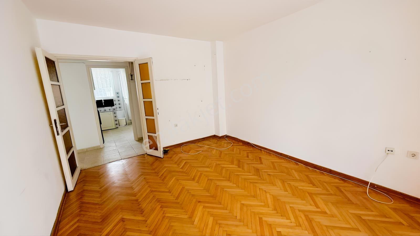 Silivri Semizkumlar Mah. Arıbaş Sitesinde Kiralık 2+1 Daire - Görsel 10
