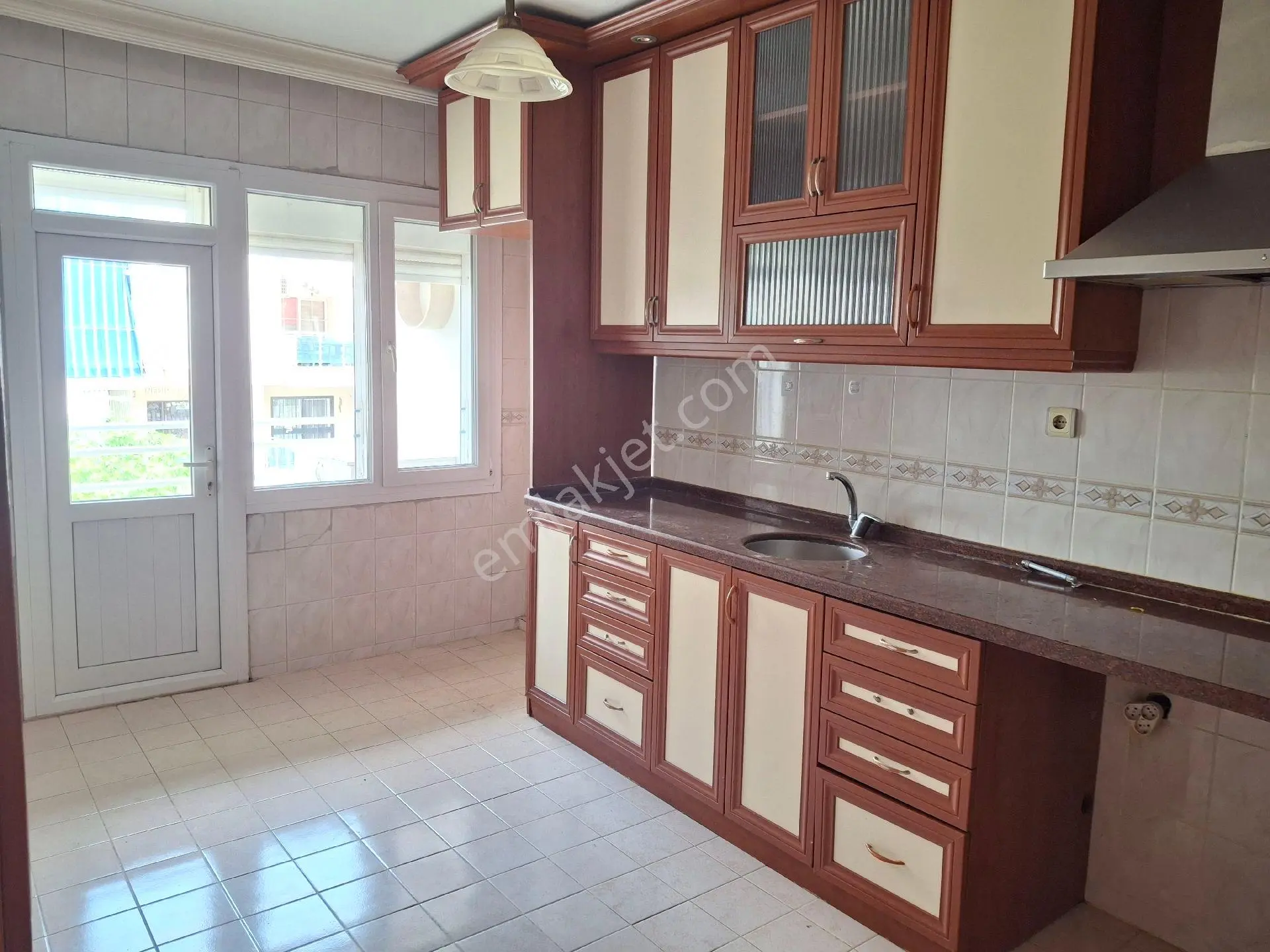 Cumhuriyet Mah Kiralık 3+1 Daire - Görsel 2