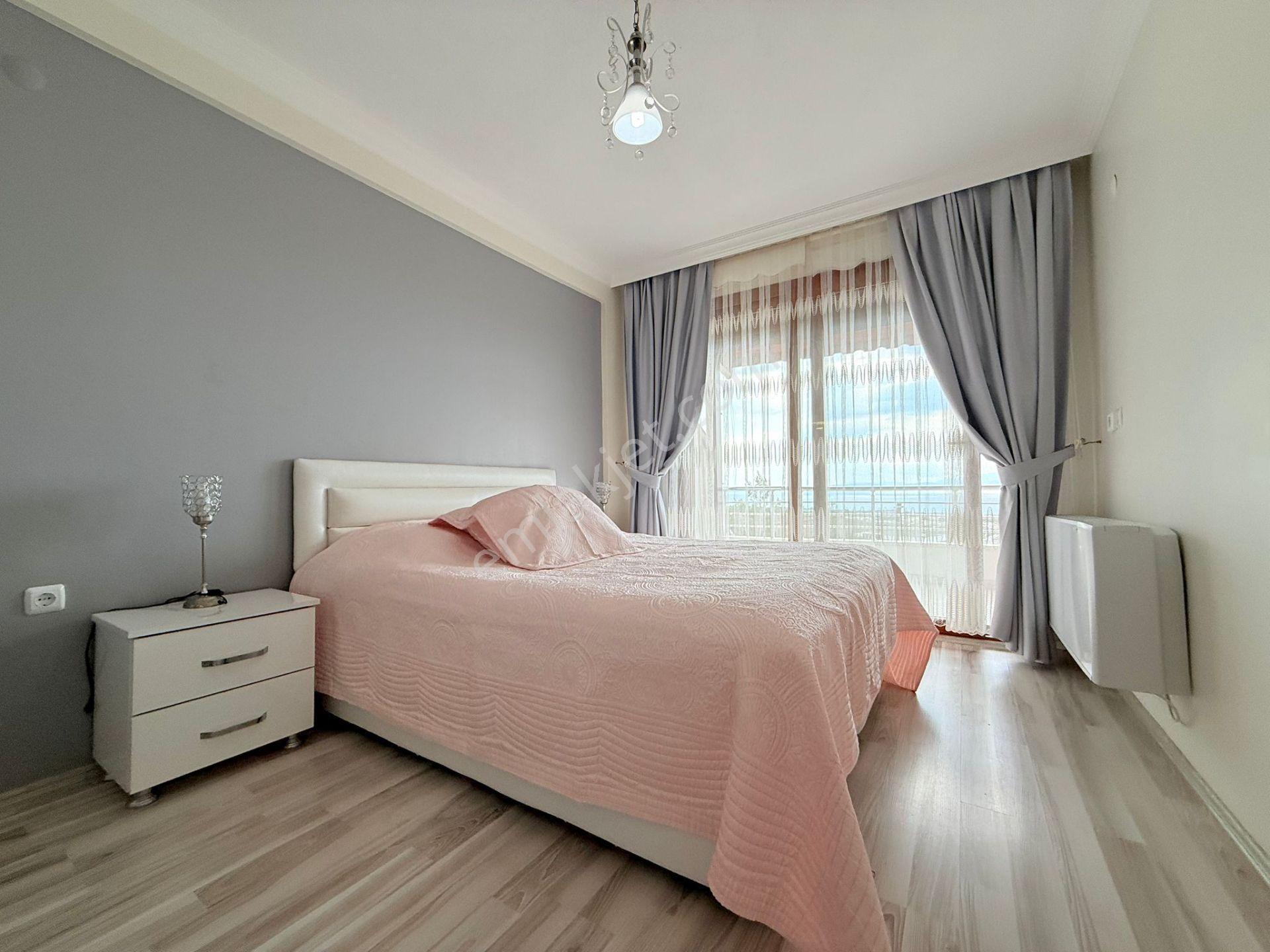 Panaromık Denız Manzaralı-butik Bir Sıte İçerisinde Havuzlu-bahçeli-4+2/ultra Lüx/modern Mımari - Görsel 33