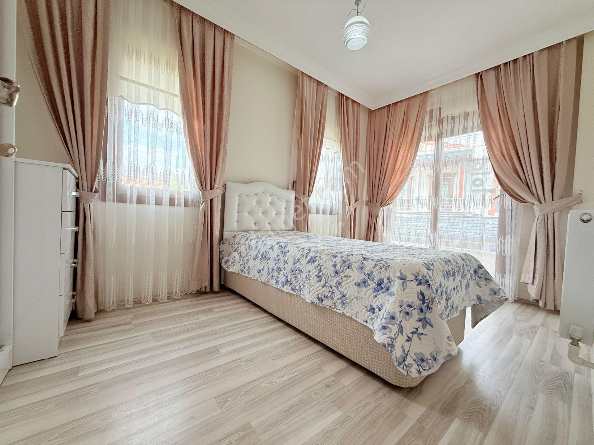 Panaromık Denız Manzaralı-butik Bir Sıte İçerisinde Havuzlu-bahçeli-4+2/ultra Lüx/modern Mımari - Görsel 26