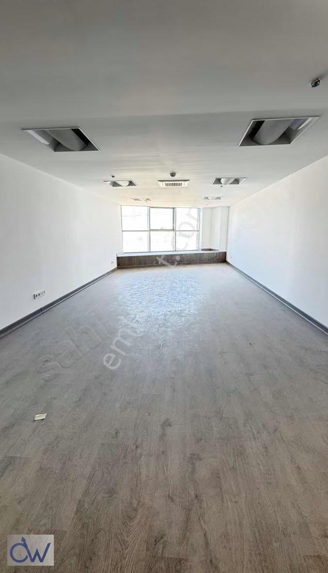Sarphan Finansbank B Blokta Satılık 75m2 Ofis/depo....! - Görsel 5