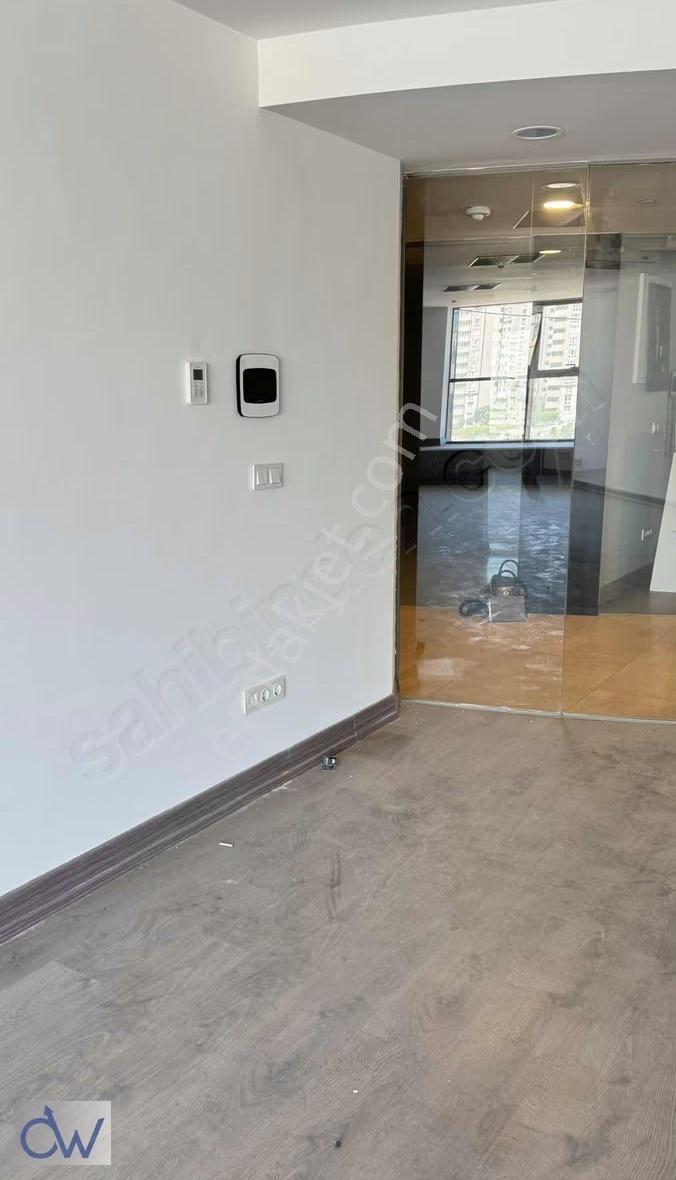 Sarphan Finansbank B Blokta Satılık 75m2 Ofis/depo....! - Görsel 6