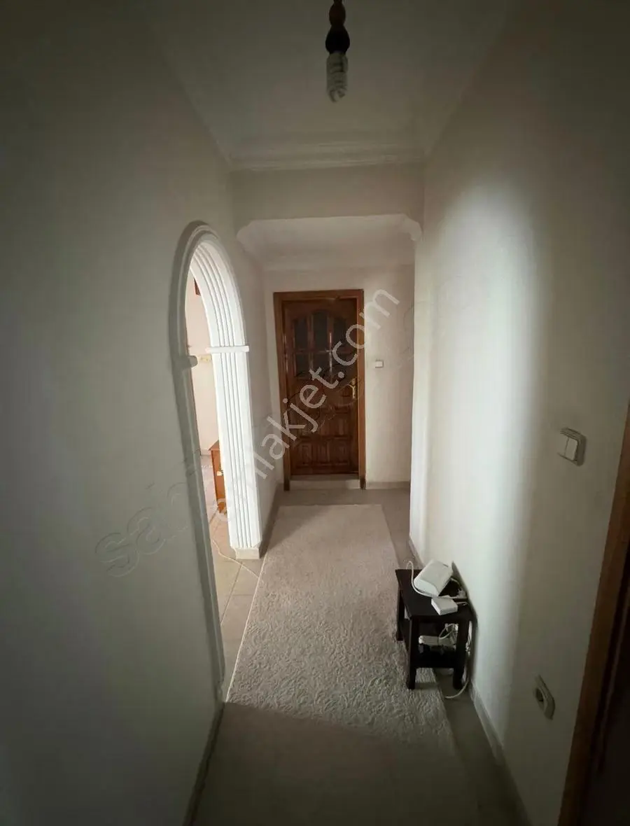 Bayrampaşa Esenler Caddesin'de 3+1 150m2 - Görsel 2