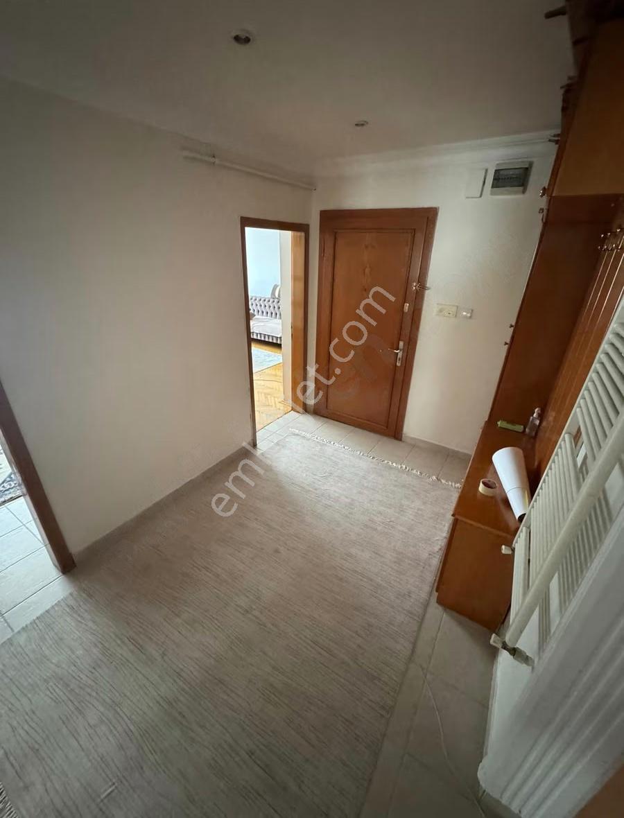 Bayrampaşa Esenler Caddesin'de 3+1 150m2 - Görsel 13
