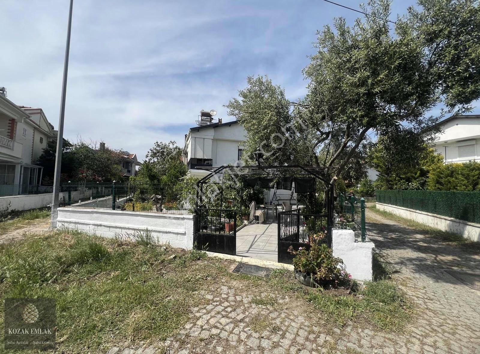 Ayvalık Cunda Yeniyolda Bahçeli Denizmanzaralı Satılık 3+1 Villa - Görsel 2