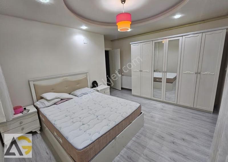 Auradan Atatürk Mahallesinde Eşyalı Satılık 3+1 Daire - Görsel 5