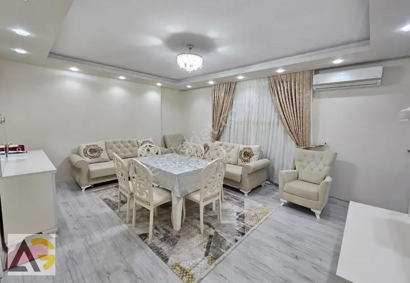 Auradan Atatürk Mahallesinde Eşyalı Satılık 3+1 Daire