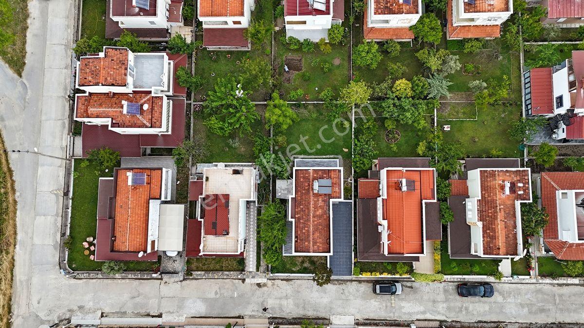 Altınoluk Satılık Villa | Müstakil | Denize 100m | Deniz Manzaralı - Görsel 2
