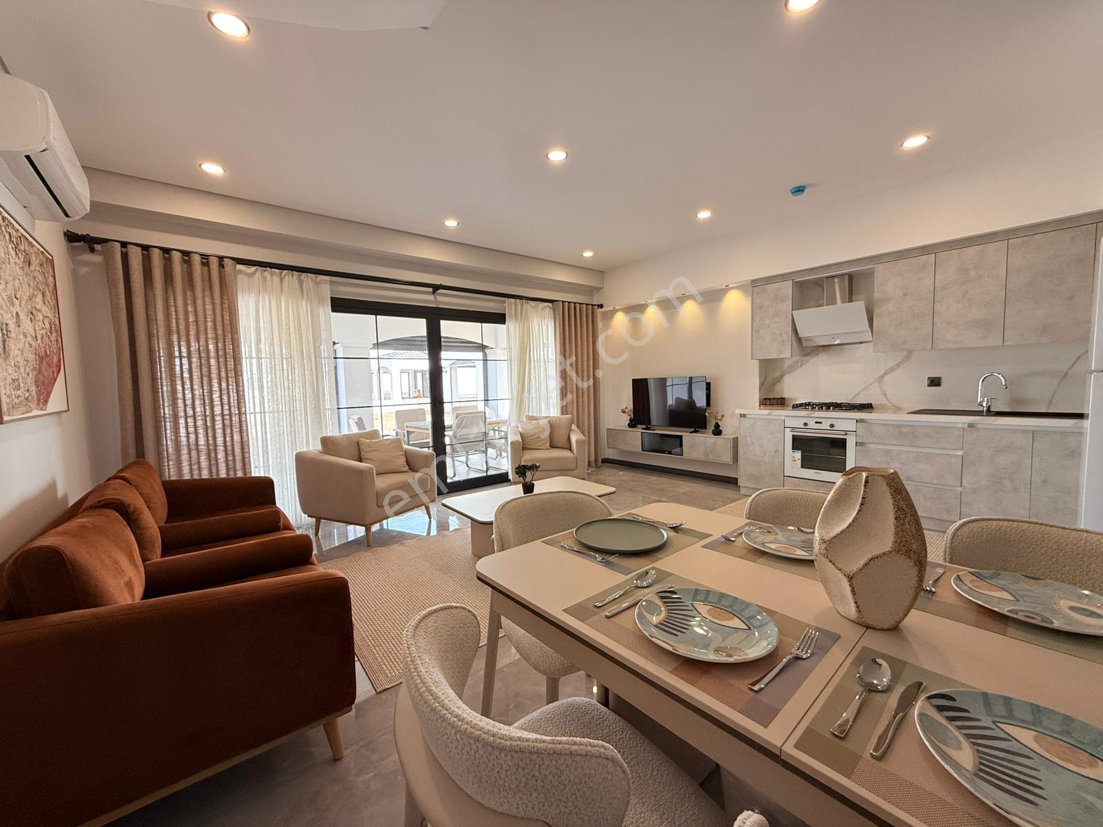 Kusadası'nda Satılık 7/24 Guvenlık/havuz-otopark-bahçe-yerden Isıtma-yenı-lüx Yapım Fırsat Vıllalar - Görsel 18