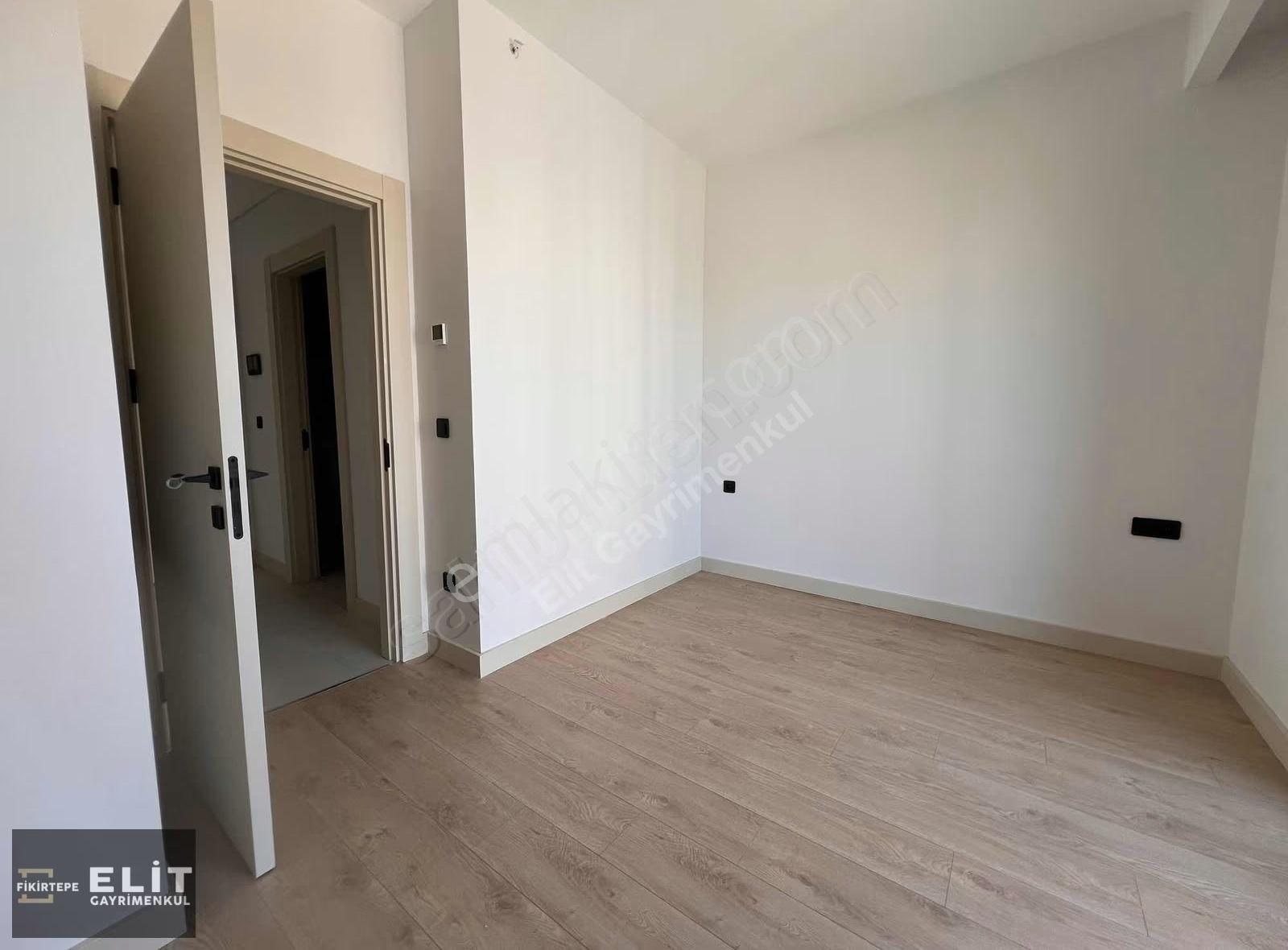 Fikirtepe Emlak Konut 15. Etap 20. Katta Kiralık 1+1 Daire - Görsel 11