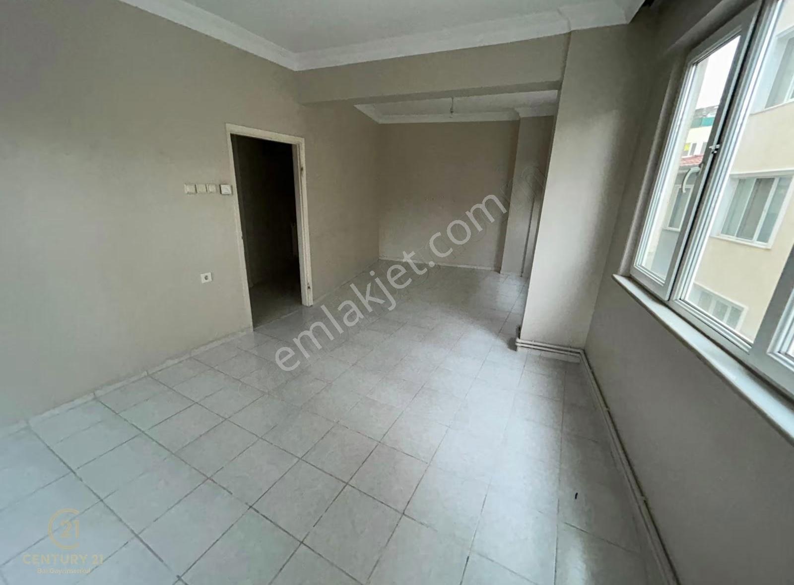 C21 Bal'dan Çarşıda İncirli Cami Yanı Ara Kat 2+1 Kiralık Daire - Görsel 18