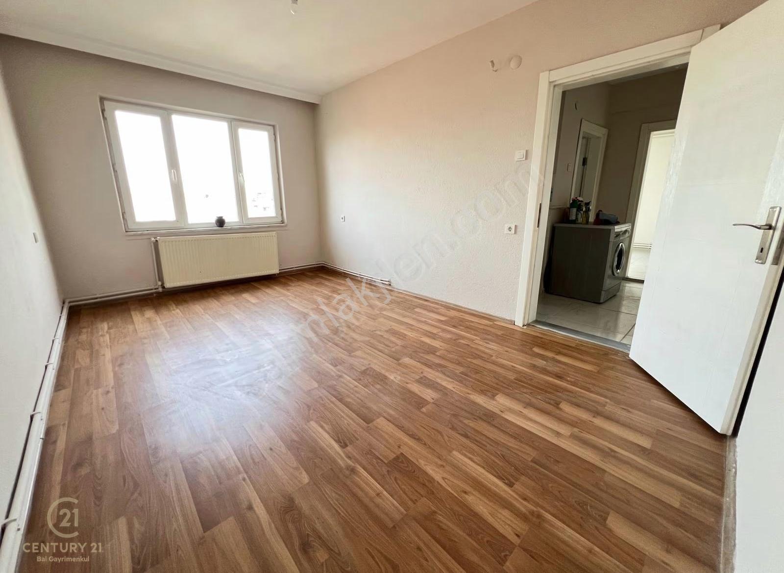 Atatürk Mah. Hamit Kaplan Cd. Üzeri 40 M2 Teraslı Kiralık Daire - Görsel 11