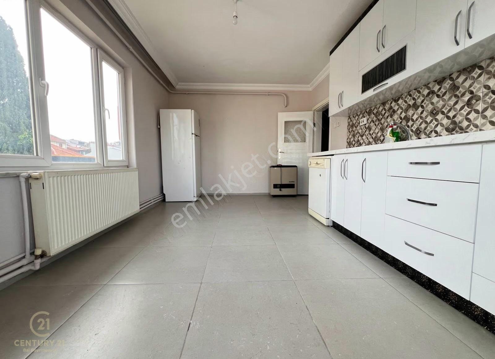 Atatürk Mah. Hamit Kaplan Cd. Üzeri 40 M2 Teraslı Kiralık Daire - Görsel 6