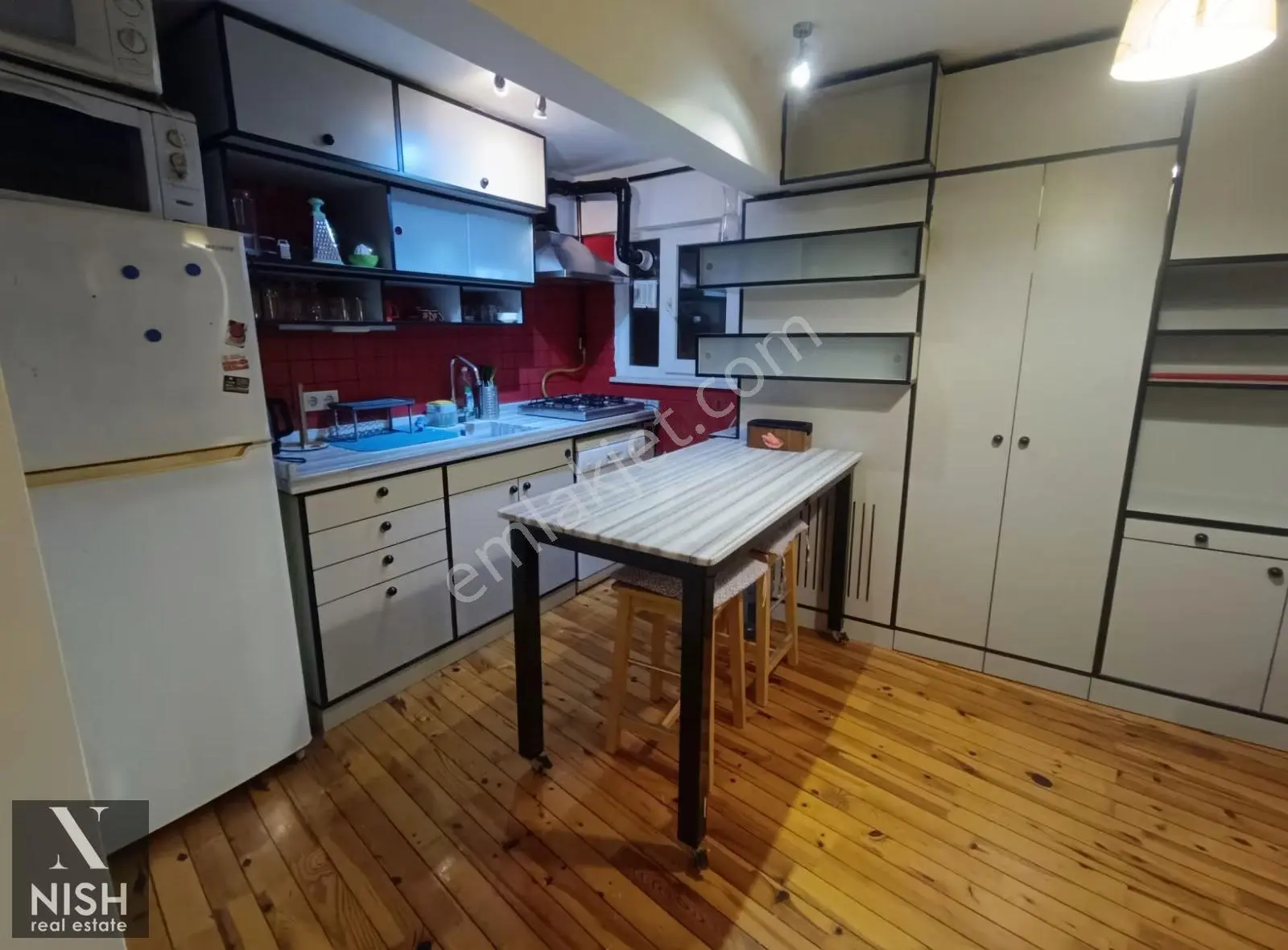Beyoğlu'nda İstanbul Manzaralı 1+1 Full Eşyalı Kiralık Daire - Görsel 3