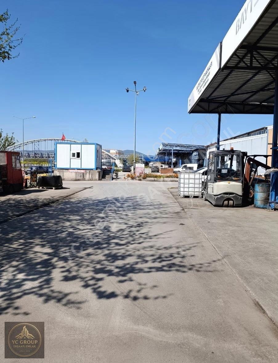 Başiskele Sanayi Sitesinde Satılık Çift Atalye - Görsel 2