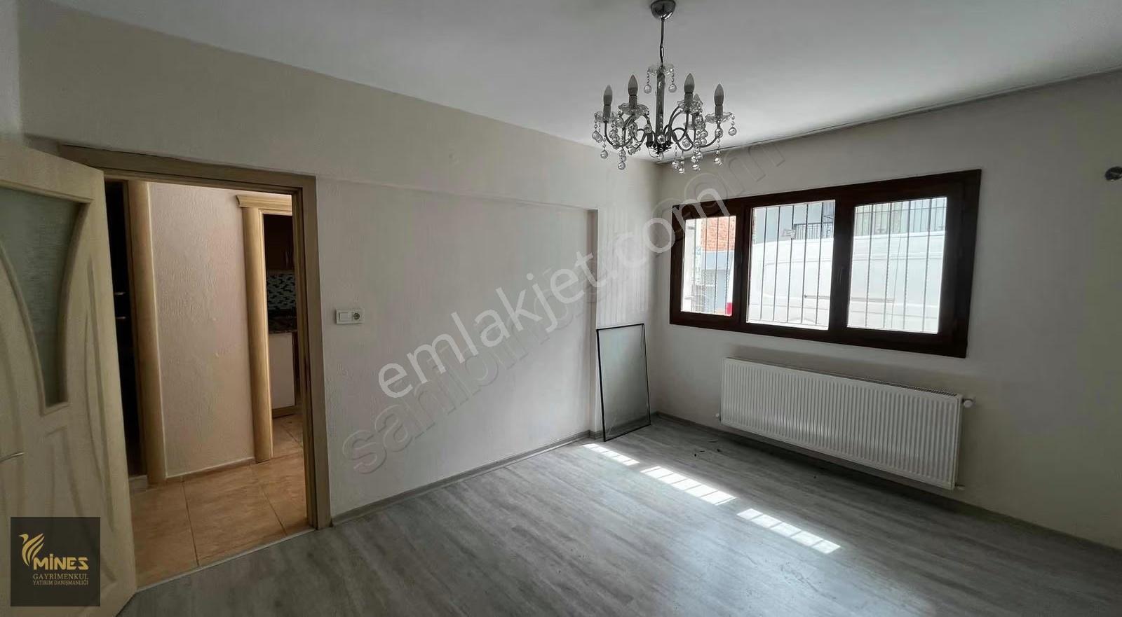Karabağlar Bozyaka Mah. 3+1 Bakımlı Geniş Kiralık Daire - Görsel 13