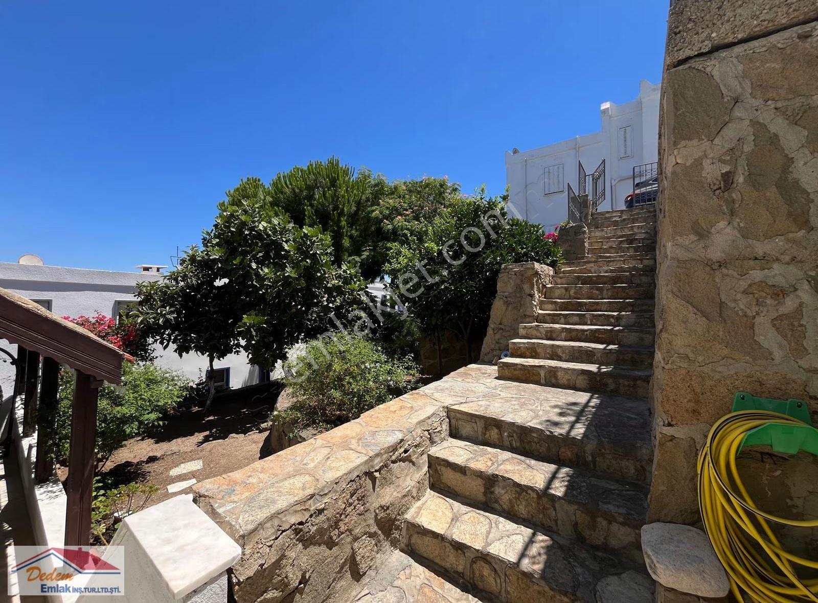 Yalıkavak Koyunda Deniz Manzaralı Köşe Konum 3+1 Satılık Villa - Görsel 7