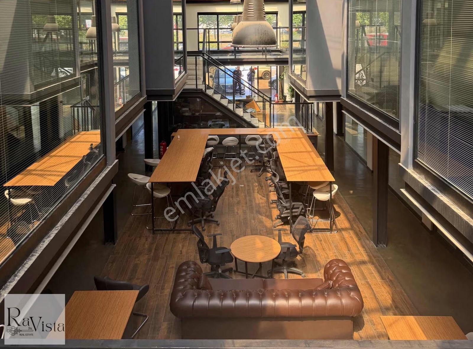 Bayraklı Towers Bölgesinde Prestijli Sanal Ofis