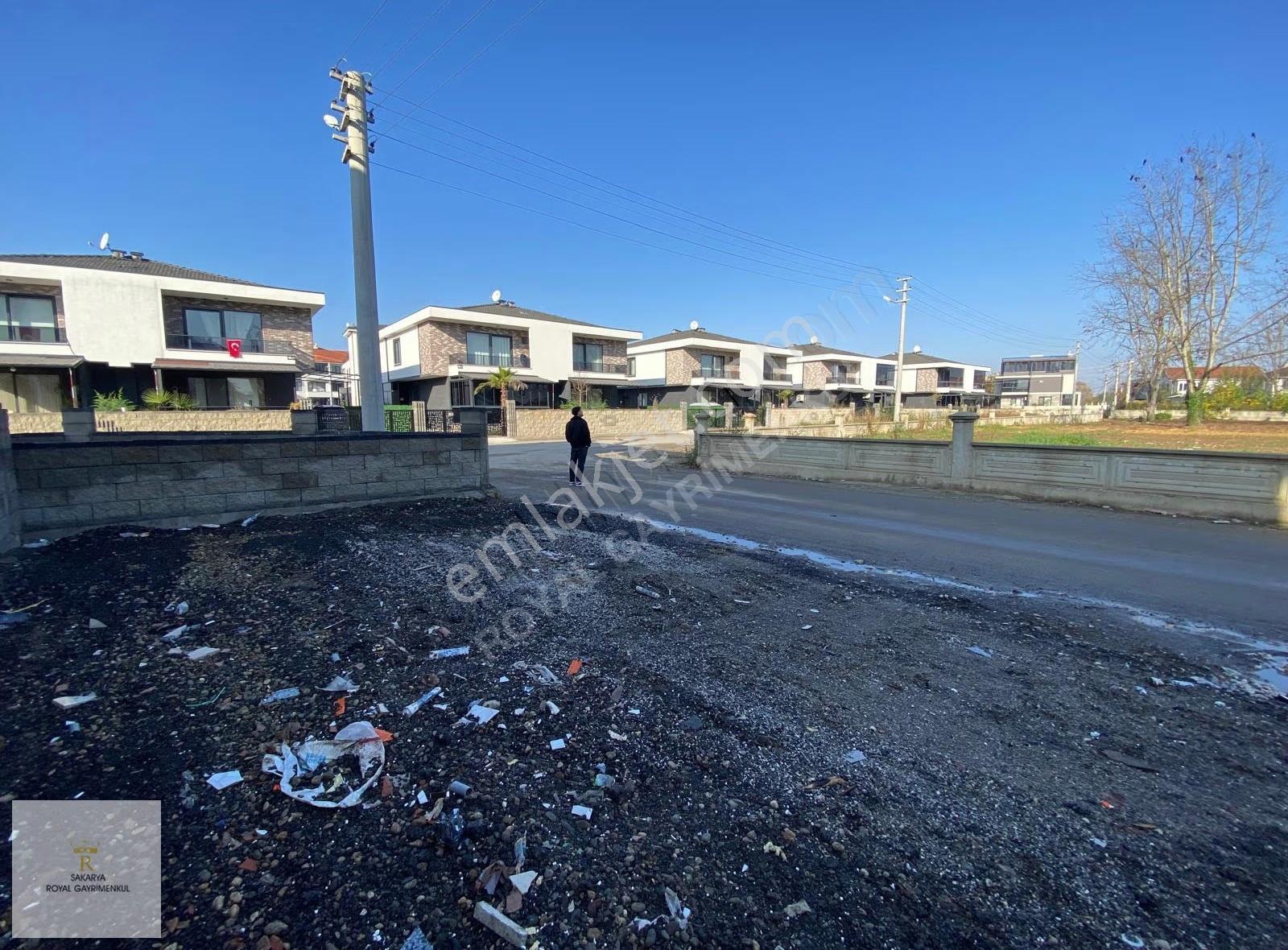 Royal'den Karaaptilerde Ebeveyn Banyo Kiralık Orta Kat 2+1 Daire - Görsel 18
