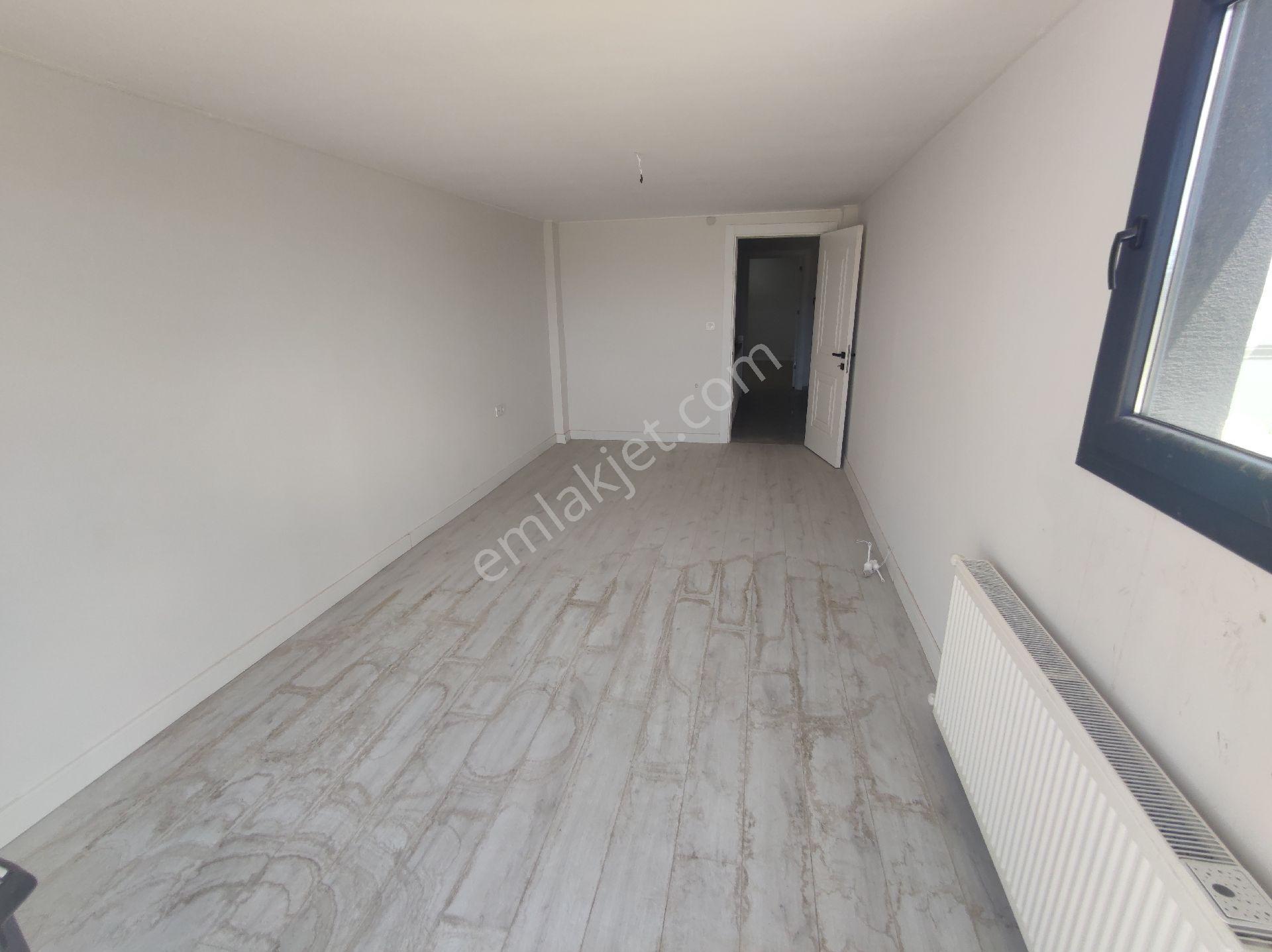Q'zen Den Çevre Yolunda İster Ofis İsterseniz Konut 180 M2 6+1 - Görsel 22