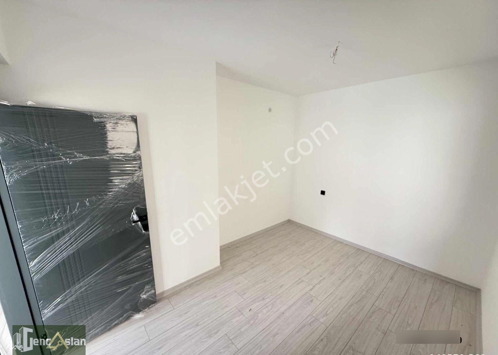 ▄gençaslan▄ Kırkkonaklar'da Peyzaj & Bahçe Kullanım Alanlı 1+1 - Görsel 3