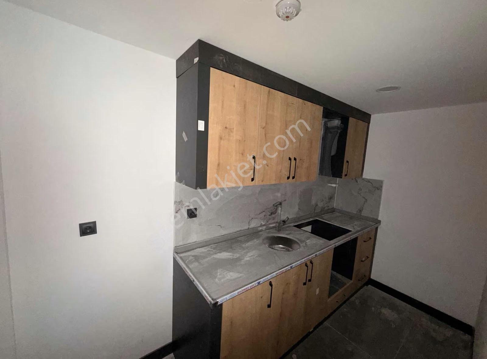 Viva'dan Kayalar Office'te Abonelik Ödenmiş 1+1 Büyük Tip Büro - Görsel 11