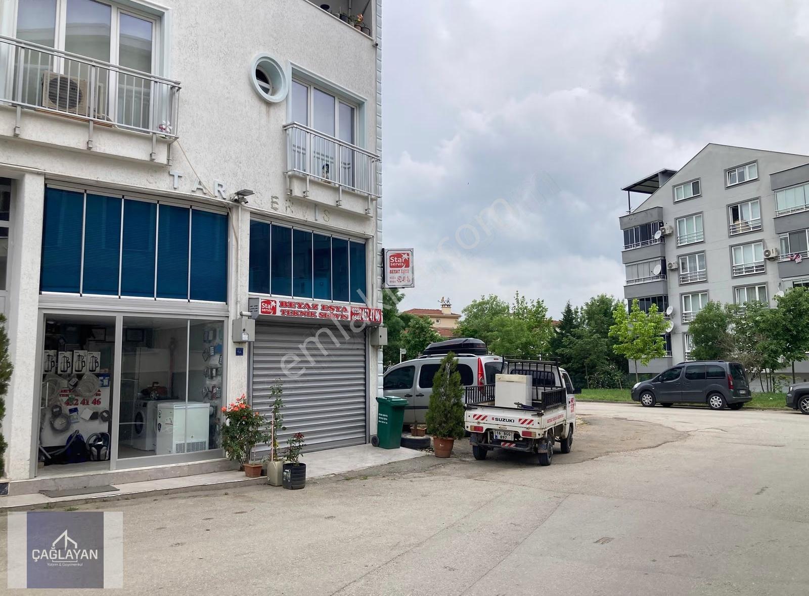 Üçevler'de Kiralık Dükkan