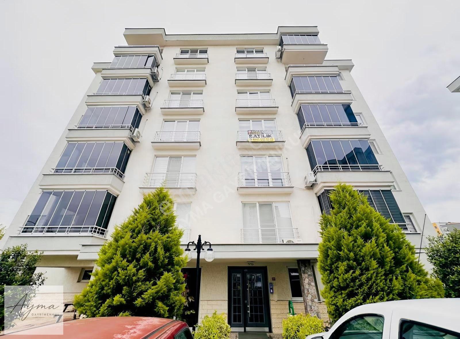 Ayma'dan Yüzüncüyıl Divan Sitesi'nde Satılık Geniş 3+1 Daire - Görsel 32