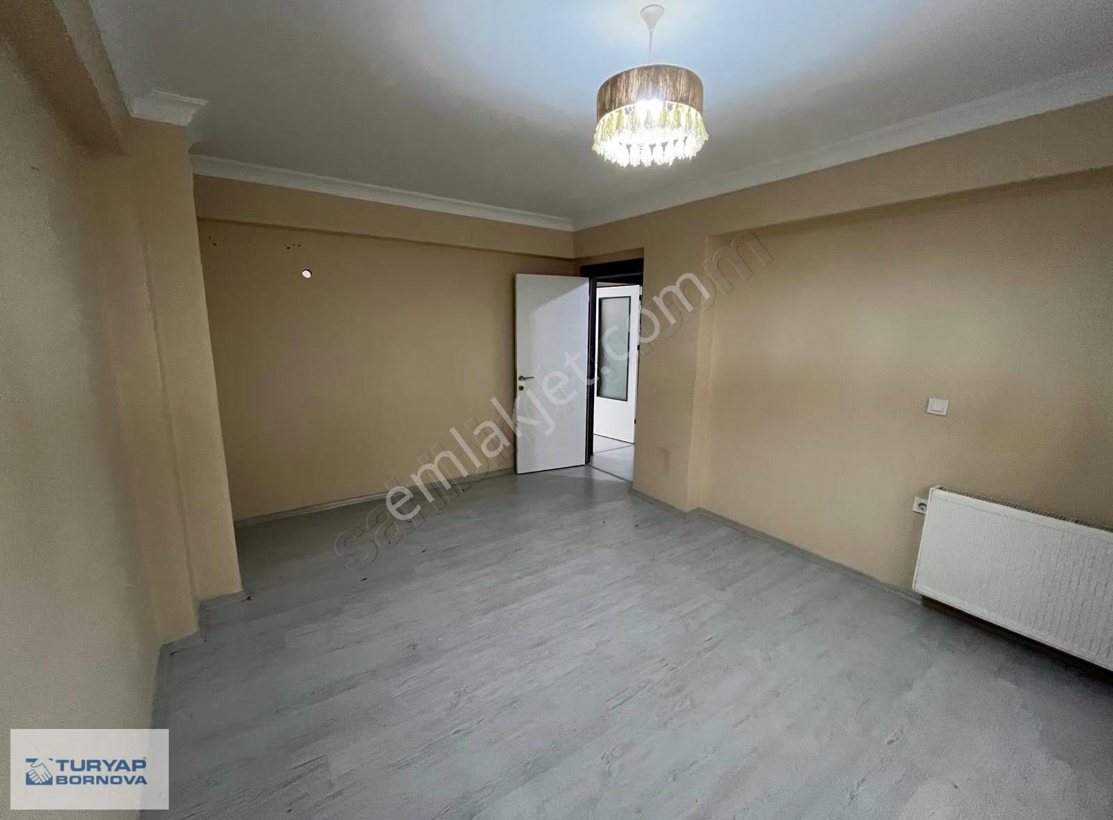 İzmir Çiğli Şirintepede 3+1 Kiralık Daire - Görsel 16