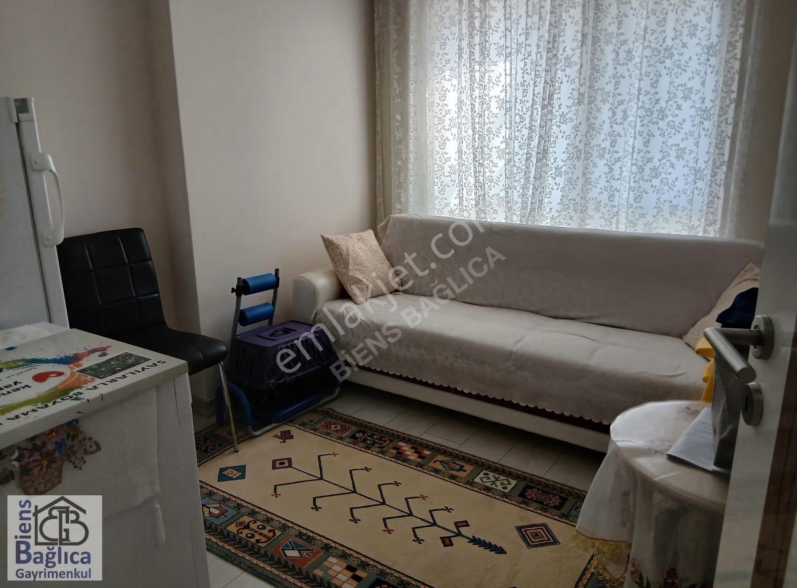 Ahi Mesut'ta Satılık 4+1, 167m², Merkezi Konumda Daire - Görsel 18