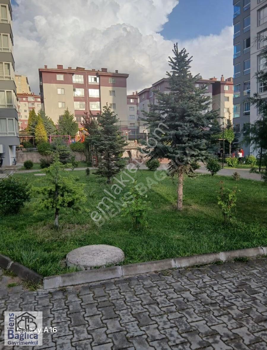 Ahi Mesut'ta Satılık 4+1, 167m², Merkezi Konumda Daire - Görsel 9