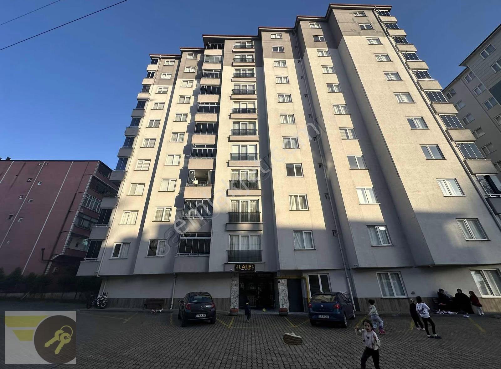 *of Gayrimenkul* Merkezi Konum 160m2 4.kat 3+1 Satılık Daire