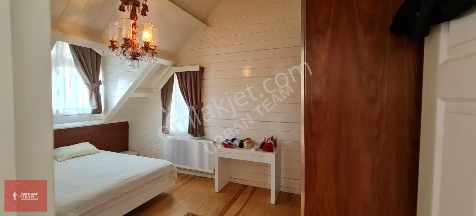 Gebze Cumaköyde 3.500 M² Arsa İçinde Havuzlu Müstakil Villa - Görsel 25