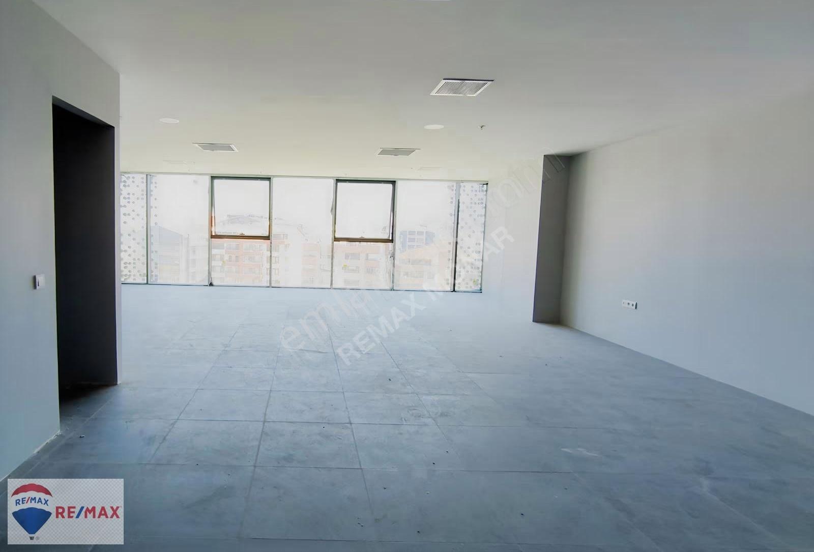 Vega Center İş Merkezinde Yapılı Kiralık 85 M2 Prestijli Ofis - Görsel 18