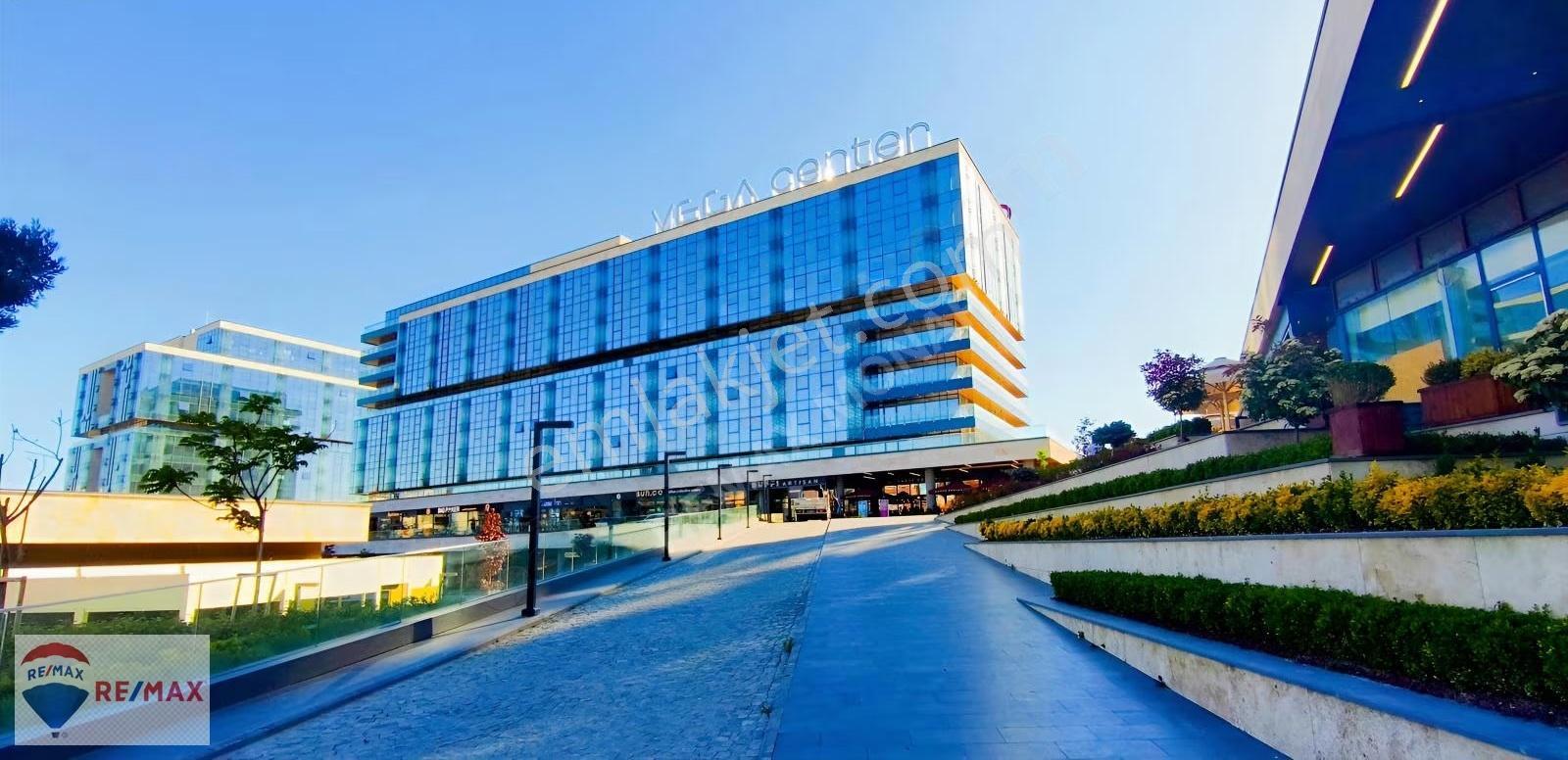 Vega Center İş Merkezinde Yapılı Kiralık 85 M2 Prestijli Ofis