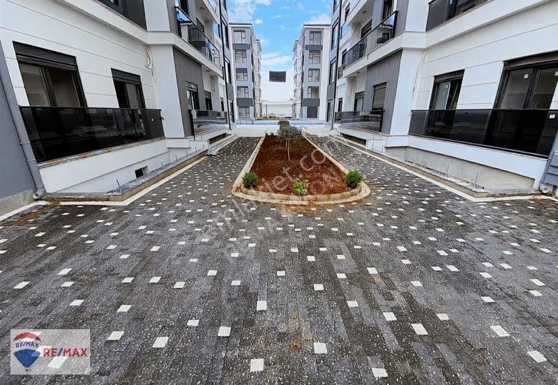 Antalya Döşemealtı Triada Akdeniz Sitesinde Havuzlu 2+1 Daire - Görsel 11