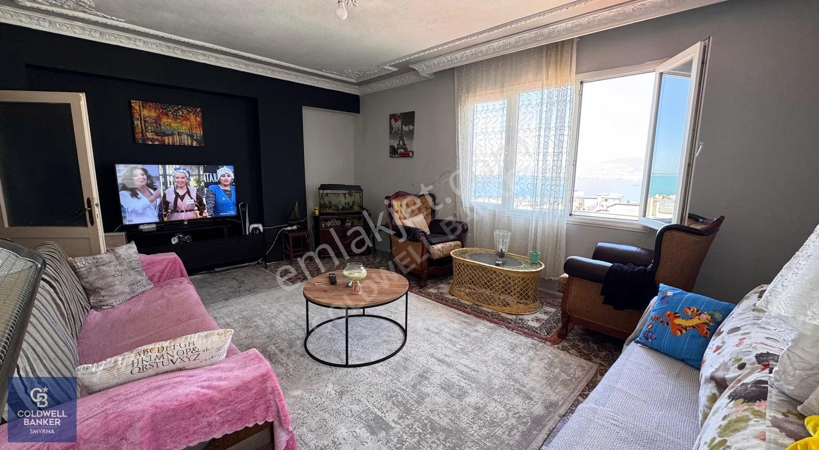 Yeşilyurt Polat Caddesinde Deniz Manzaralı 3+1 Daire - Görsel 6